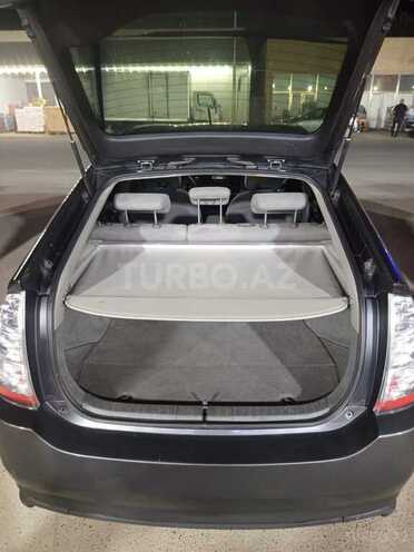 Toyota Prius 2007, 270,000 km - 1.5 l - Salyan
