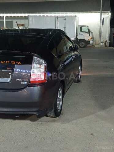 Toyota Prius 2007, 270,000 km - 1.5 l - Salyan