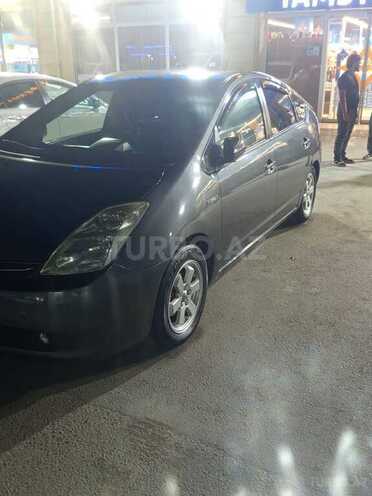 Toyota Prius 2007, 270,000 km - 1.5 l - Salyan