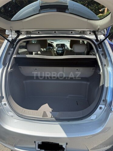 Nissan Leaf 2011, 106,400 km - 0.0 l - Bakı