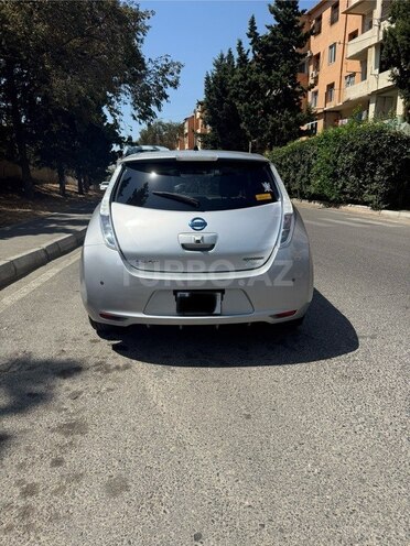 Nissan Leaf 2011, 106,400 km - 0.0 l - Bakı