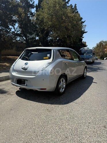 Nissan Leaf 2011, 106,400 km - 0.0 l - Bakı