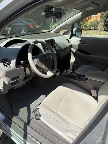 Nissan Leaf 2011, 106,400 km - 0.0 l - Bakı