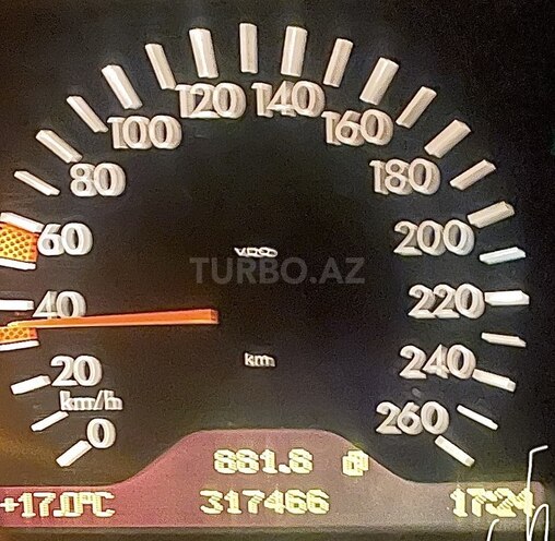 Mercedes E 240 1997, 317,466 km - 2.4 l - Bakı