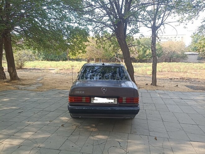 Mercedes 190 1991, 21,346 km - 2.0 л - Bakı