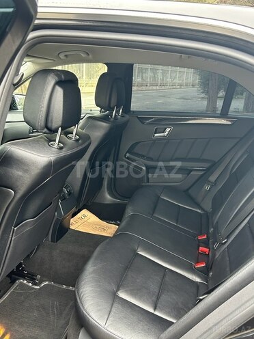 Mercedes E 250 2011, 265,000 km - 2.1 l - Bakı