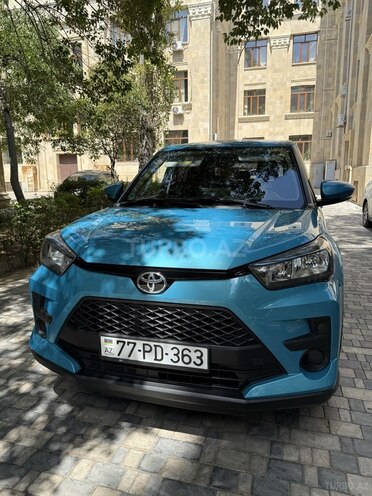 Toyota Raize 2022, 22,400 km - 1.0 l - Bakı