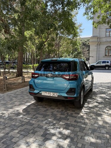 Toyota Raize 2022, 22,400 km - 1.0 l - Bakı