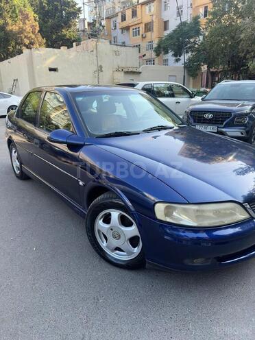 Opel Vectra 1999, 304,000 km - 1.6 l - Bakı