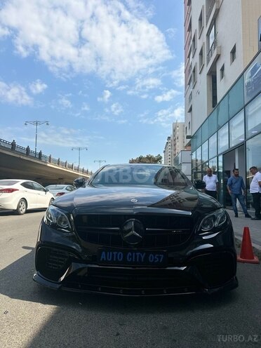 Mercedes E 43 4MATIC 2017, 88,000 km - 3.0 l - Bakı
