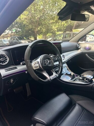 Mercedes E 43 4MATIC 2017, 88,000 km - 3.0 l - Bakı