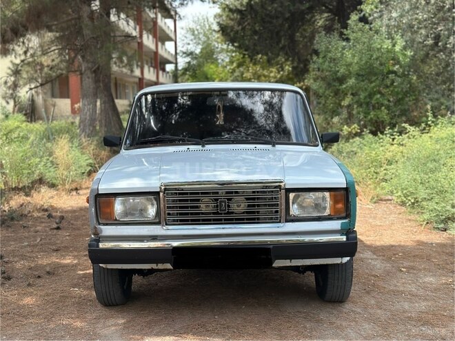 LADA (VAZ) 2107 2004, 150,000 km - 1.5 л - Salyan