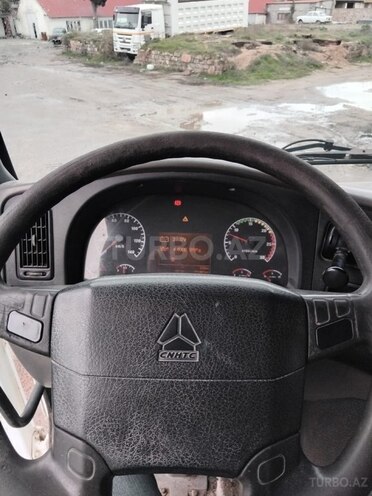HOWO Sinotruk 2012, 150,000 km - 9.7 l - Bakı
