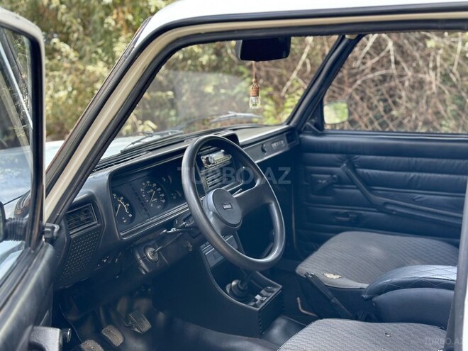 LADA (VAZ) 2107 2004, 150,000 km - 1.5 л - Salyan