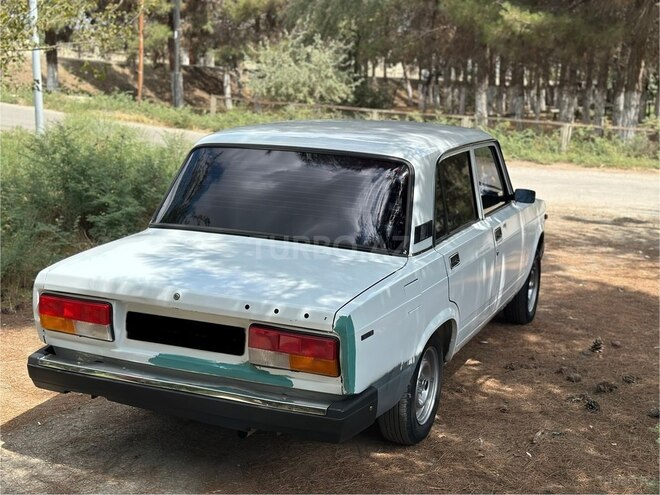 LADA (VAZ) 2107 2004, 150,000 km - 1.5 л - Salyan