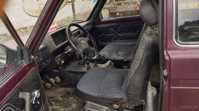 LADA (VAZ) Niva 1999, 210,000 km - 1.6 l - Bakı