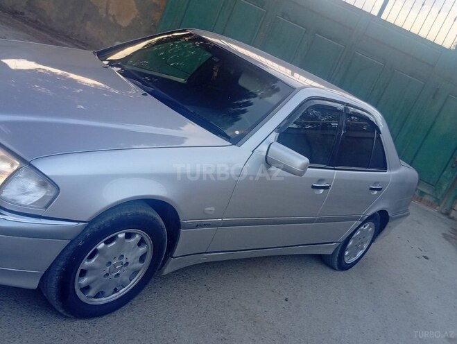 Mercedes C 180 1999, 240,000 km - 1.8 l - Bakı