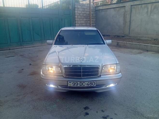 Mercedes C 180 1999, 240,000 km - 1.8 l - Bakı