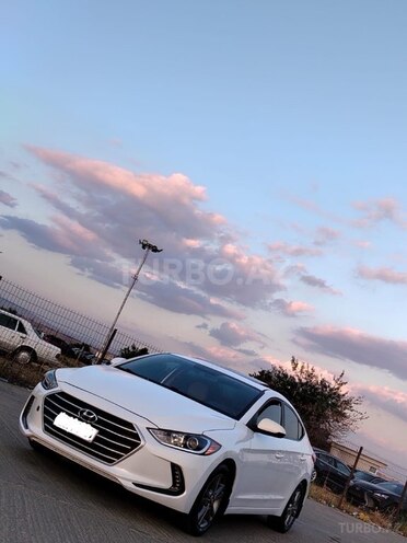 Hyundai Elantra 2018, 160,934 km - 2.0 l - Bakı