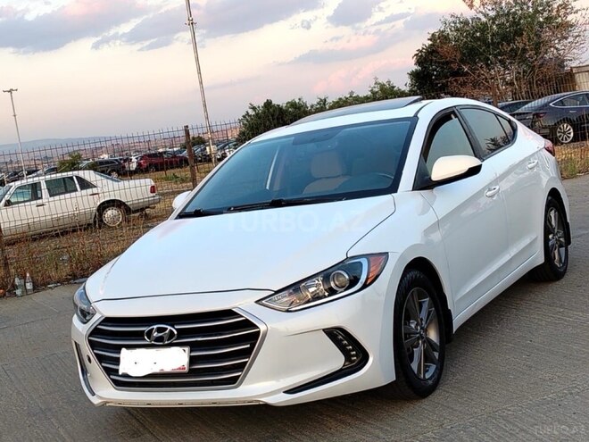 Hyundai Elantra 2018, 160,934 km - 2.0 l - Bakı