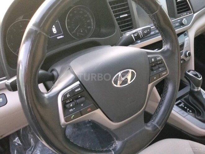 Hyundai Elantra 2018, 160,934 km - 2.0 l - Bakı