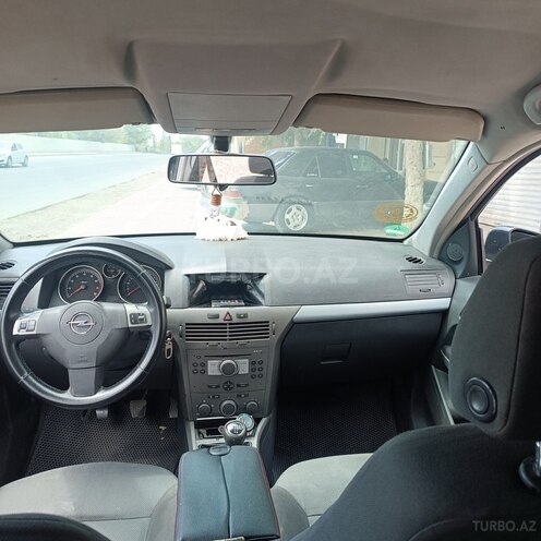 Opel Astra 2005, 250,000 km - 1.4 l - Mingəçevir