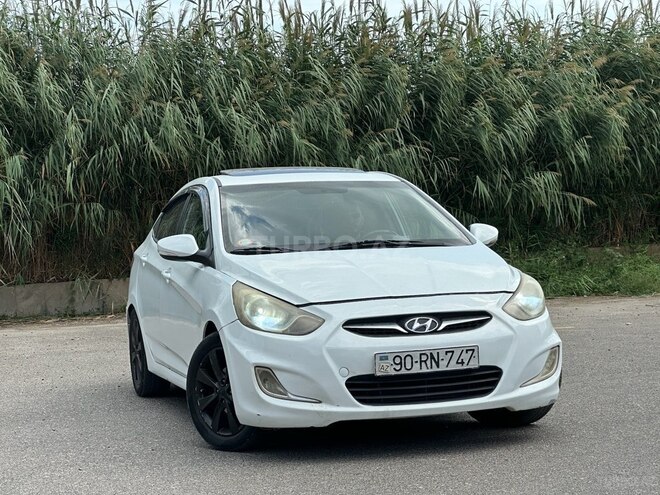 Hyundai Accent 2012, 276,000 km - 1.6 l - Sumqayıt