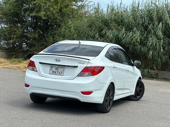 Hyundai Accent 2012, 276,000 km - 1.6 l - Sumqayıt