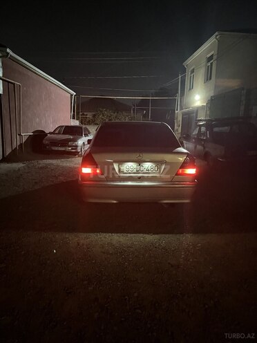 Mercedes C 180 1999, 240,000 km - 1.8 l - Bakı