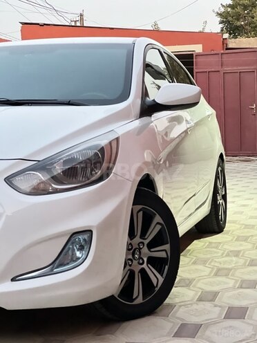 Hyundai Accent 2013, 252,400 km - 1.4 l - Bakı