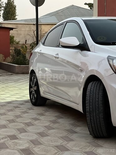 Hyundai Accent 2013, 252,400 km - 1.4 l - Bakı