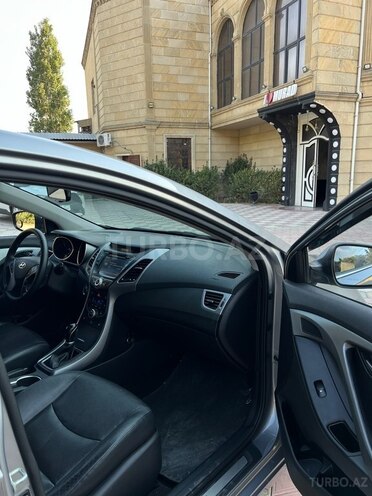 Hyundai Avante 2015, 181,000 km - 1.6 л - Bakı