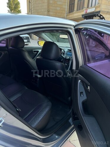 Hyundai Avante 2015, 181,000 km - 1.6 л - Bakı