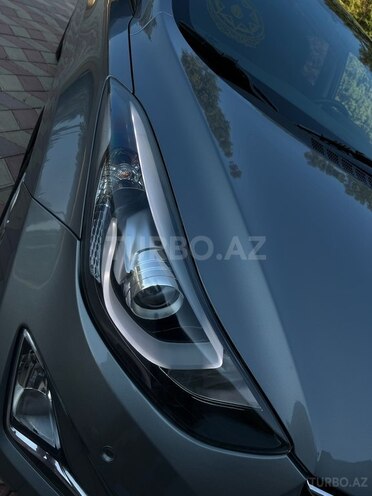 Hyundai Avante 2015, 181,000 km - 1.6 л - Bakı
