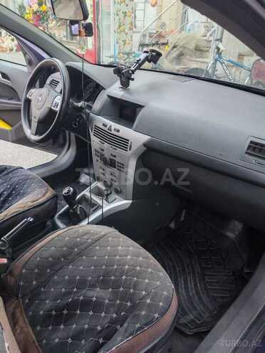 Opel Astra 2009, 239,000 km - 1.4 l - İsmayıllı
