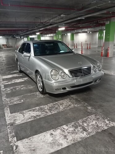 Mercedes E 320 2001, 357,000 km - 3.2 л - Bakı