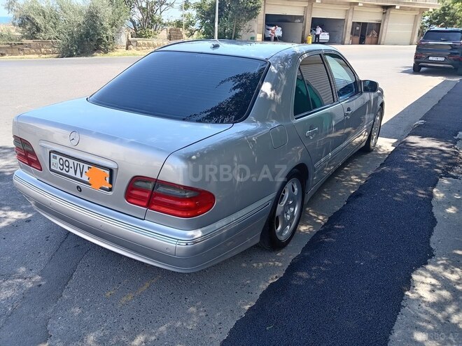 Mercedes E 320 2001, 357,000 km - 3.2 л - Bakı