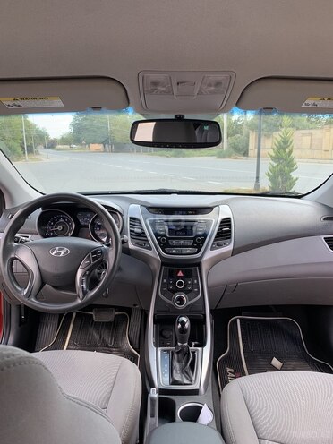 Hyundai Elantra 2014, 225,308 km - 1.8 l - Neftçala