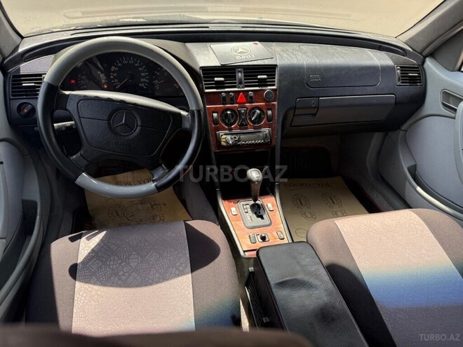 Mercedes C 220 1998, 298,564 km - 2.2 л - Bakı