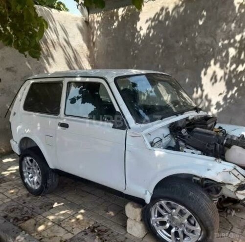 LADA (VAZ) Niva 2016, 149,500 km - 1.7 l - İsmayıllı