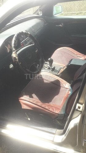 Mercedes C 220 1995, 55,788 km - 2.2 l - Masallı