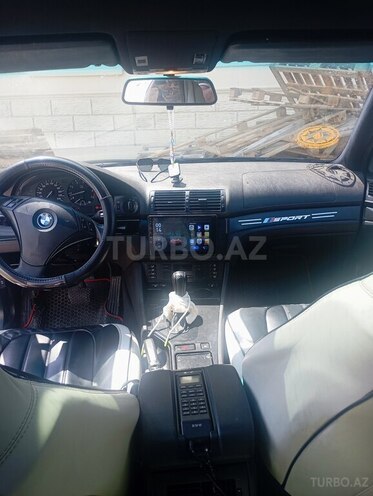 BMW 528 1999, 395,000 km - 2.8 l - Sumqayıt
