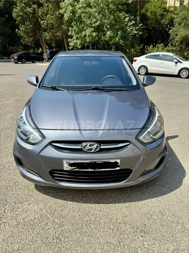 Hyundai Accent 2017, 190,000 km - 1.6 l - Bakı