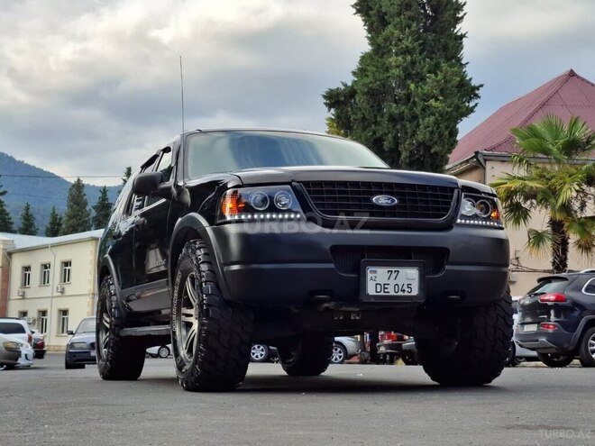 Ford Explorer 2006, 283,000 km - 4.0 l - Zaqatala