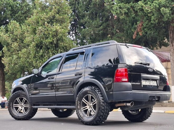 Ford Explorer 2006, 283,000 km - 4.0 l - Zaqatala