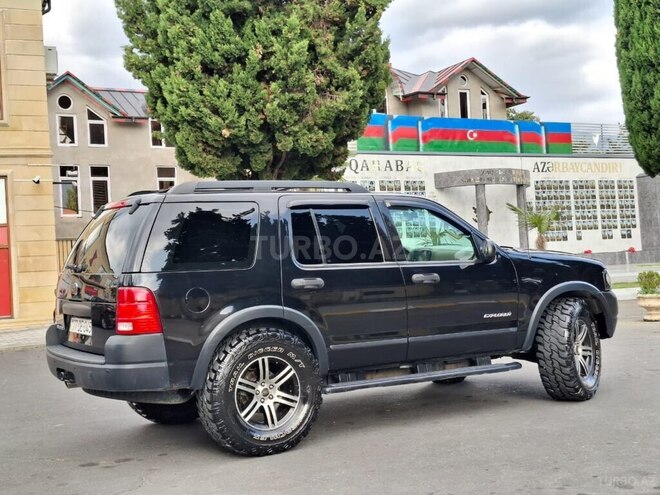 Ford Explorer 2006, 283,000 km - 4.0 l - Zaqatala