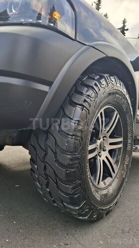 Ford Explorer 2006, 283,000 km - 4.0 l - Zaqatala