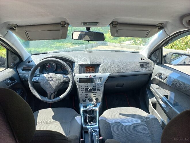 Opel Astra 2010, 255,800 km - 1.3 l - Astara