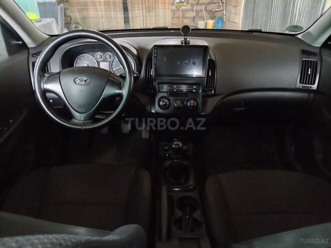 Hyundai i30 2009, 205,076 km - 1.4 l - Biləsuvar