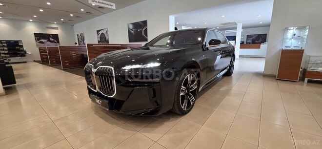 BMW 740 2025, 0 km - 3.0 l - Babək